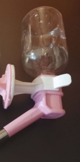 Napáječka pro psy 250 ml - růžová